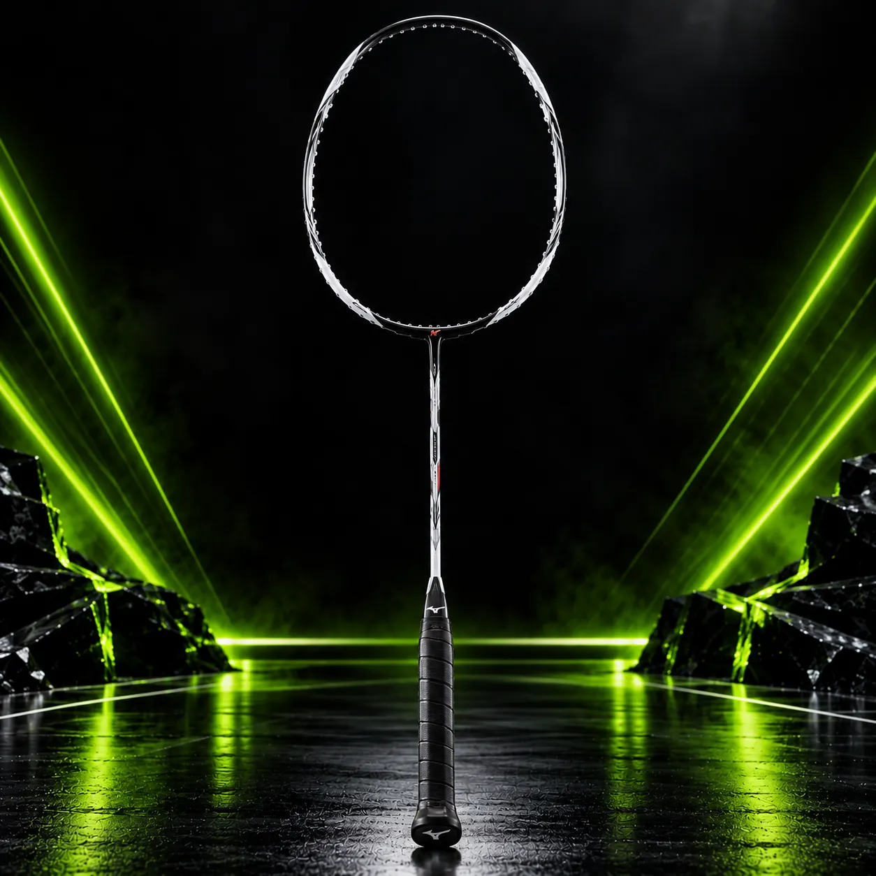 Mizuno Razor Blade Strike original badminton racket with black and white frame